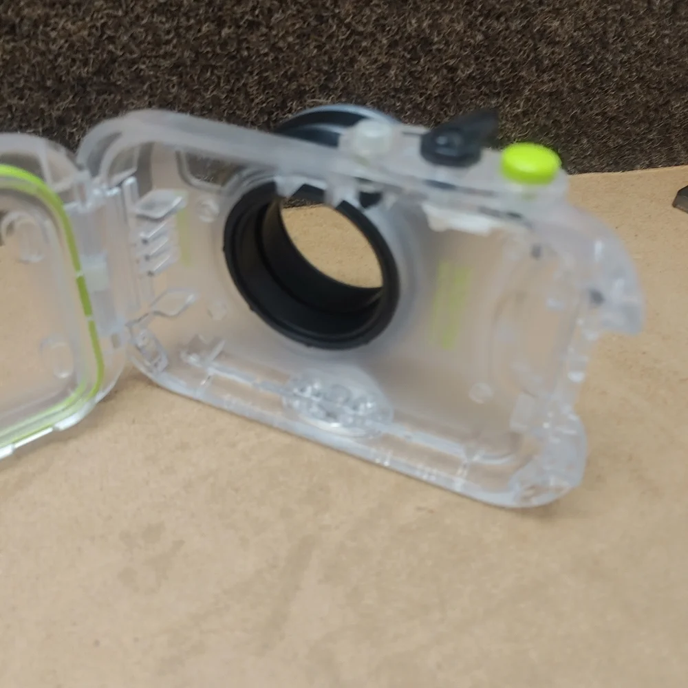 Canon wp-dc41 waterproof case.